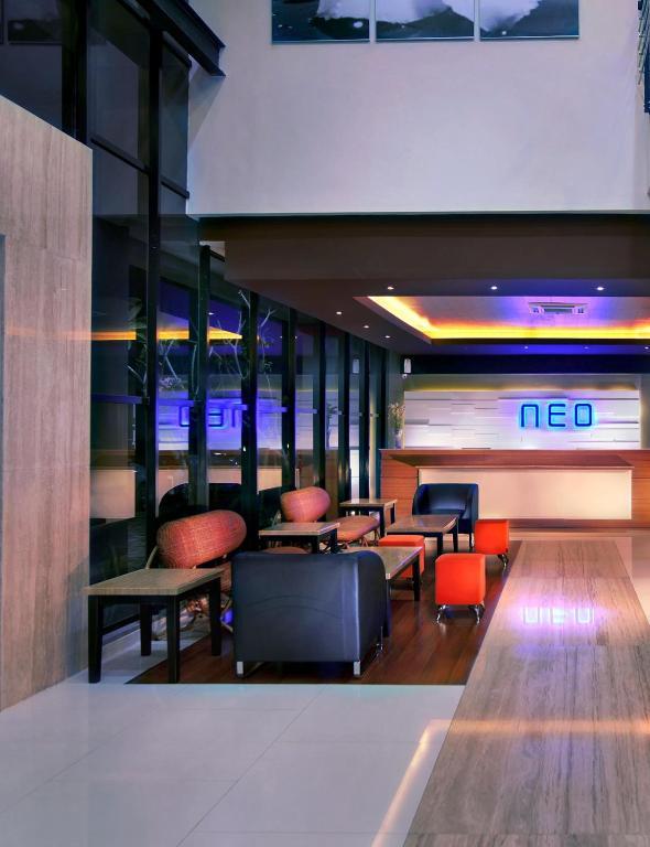 Hotel Neo Candi Simpang Lima - Semarang By Aston Eksteriør bilde