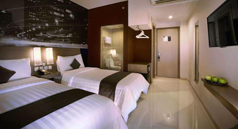 Hotel Neo Candi Simpang Lima - Semarang By Aston Eksteriør bilde